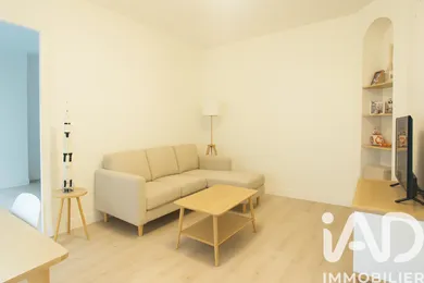 Apartment in Paris (75012)