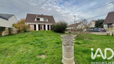 House at Mandres-les-Roses (94520)