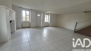 Maison à Saint-Aigulin (17360)