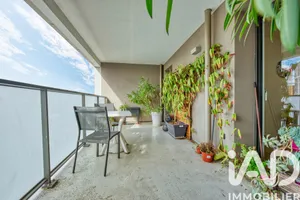 Appartement à Bordeaux (33800)