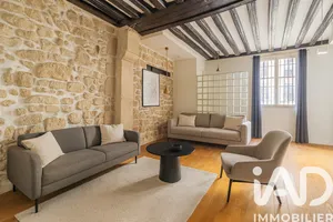 Apartment at Paris (75001)