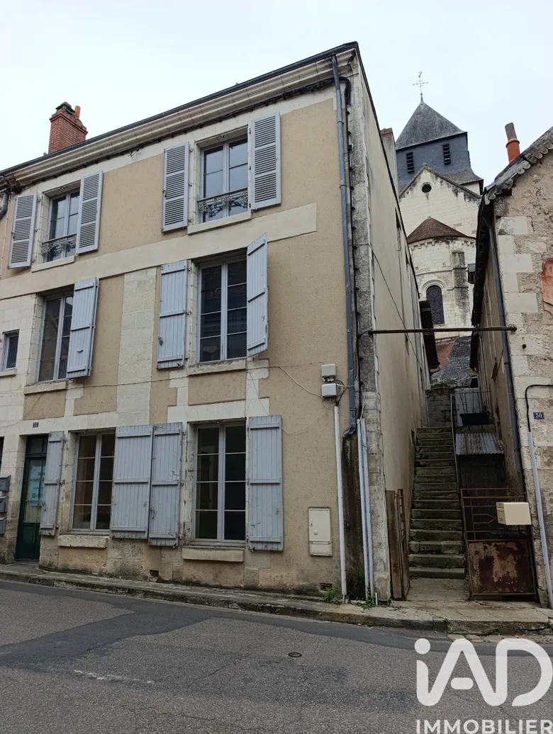 Immeuble 2 pièces 160 m² · à Châtillon-sur-Indre · 159,9 m² · 67 000 €