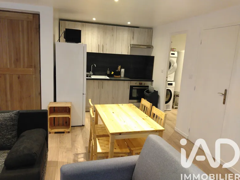 Appartement 2 pièces 41 m² · à Saint-Jean-d'Arves · 41 m² · 75 000 €