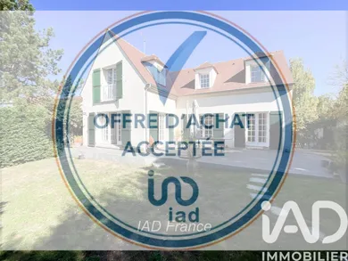 House at Vernouillet (78540)