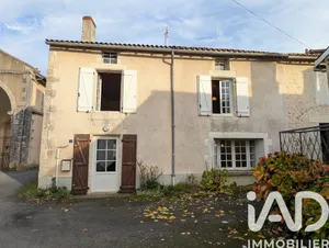 Maison de village à Persac (86320)