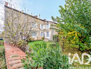 Maison à Lussac-les-Châteaux (86320)