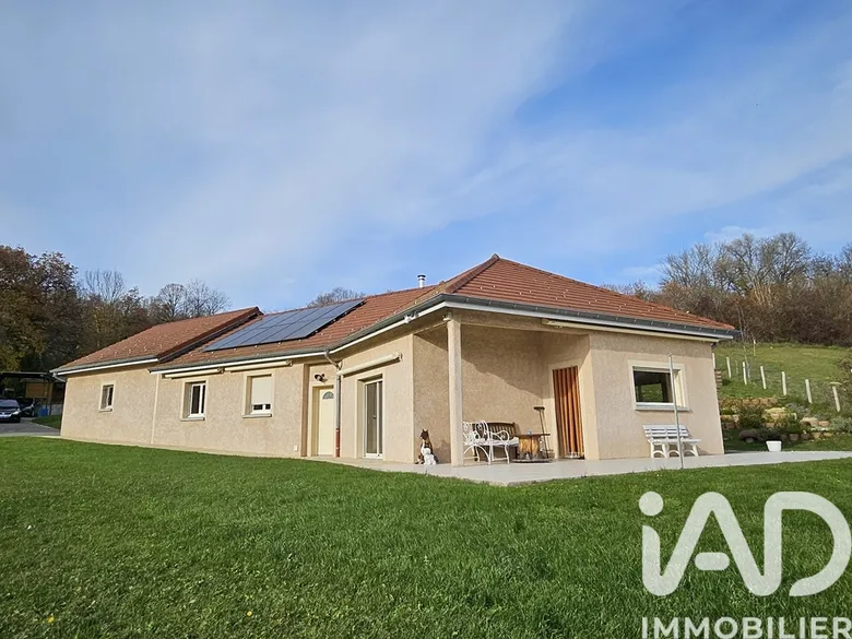 Maison 5 pièces 120 m² · à Valromey-sur-Séran · 120 m² · 420 200 €