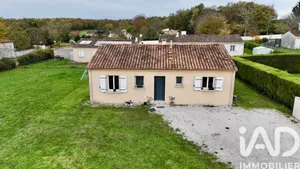 Pavillon à Fontenille (16230)