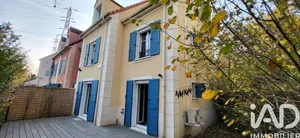 Maison à Villeneuve-la-Garenne (92390)