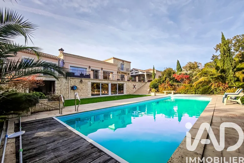 Maison 8 pièces 358 m² · à Marmande · 358 m² · 795 000 €