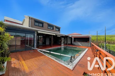 Maison à Saint-Pierre (97410)