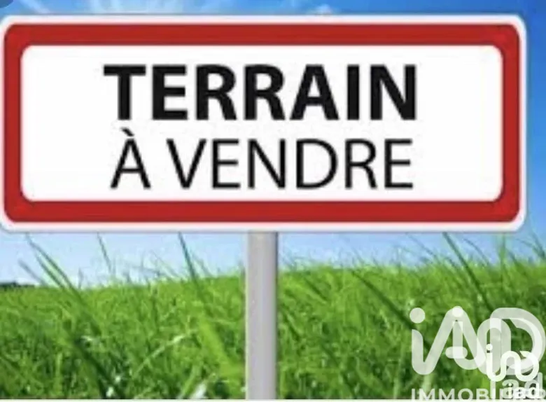 Terrain à Saint-Denis (97400) · 600 000 €