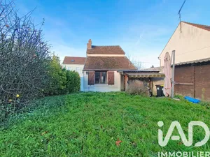 House at Ver-sur-Launette (60950)