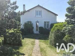 Maison à Carrières-sur-Seine (78420)