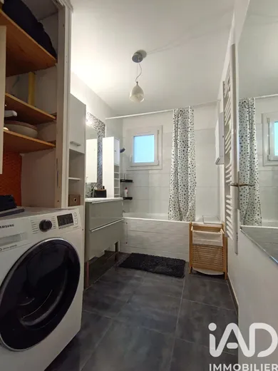 Studio in Angers (49100)