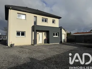 House at Grandvilliers (60210)