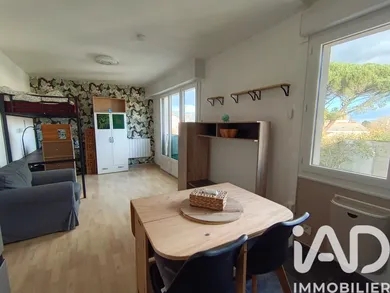 Studio à Angers (49100)