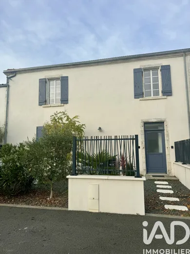 Maison à Vérines (17540)