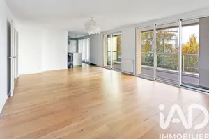Apartment in Nantes (44200)