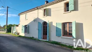 Maison de campagne à Vélines (24230)
