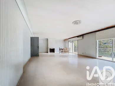 Apartment at Idron (64320)