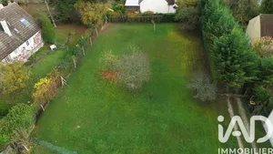 Land at Rubelles (77950)