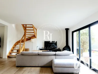 House at Cabourg (14390)