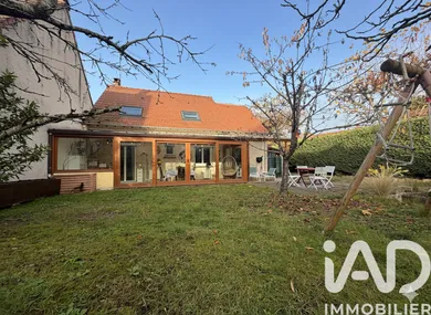 House in Sainte-Geneviève-des-Bois (91700)