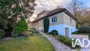 House at Maule (78580)