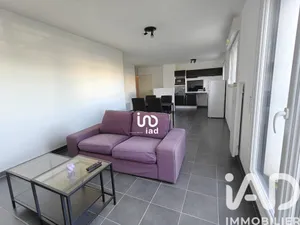 Apartment in Rezé (44400)