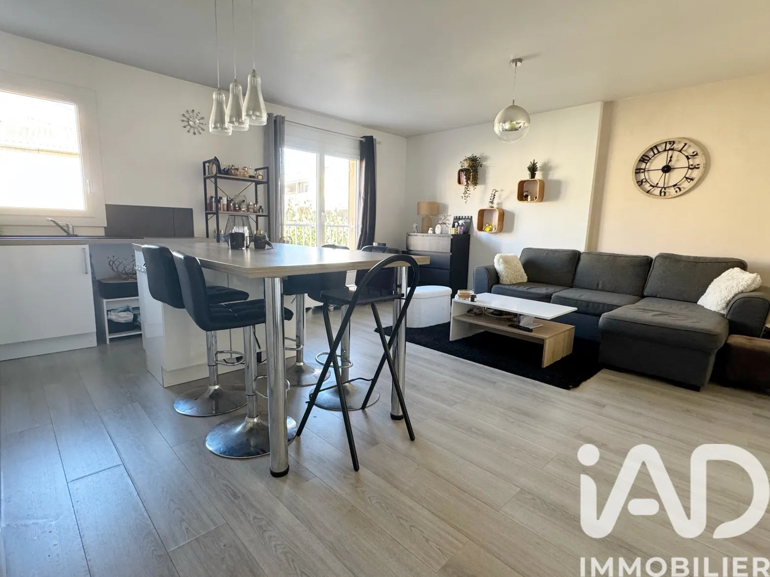 Vente appartement à Ollioules (83190) : appartement 2 pièces 47 m² — 3