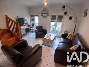 Building at Hautvillers (51160)