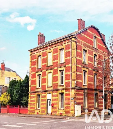 Immeuble à Charleville-Mézières (08000)