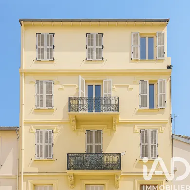 Building at Cannes (06400)