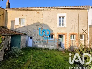 Maison de ville à La Chapelle-Heulin (44330)