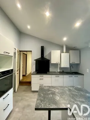 Townhouse in Angoulême (16000)