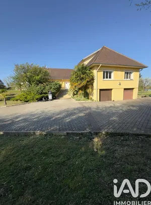 Mansion in Cannes-Écluse (77130)