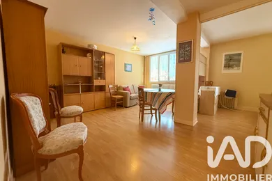 Appartement à Avon (77210)