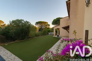 House at Fréjus (83600)