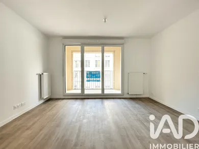 Apartment at Bobigny (93000)