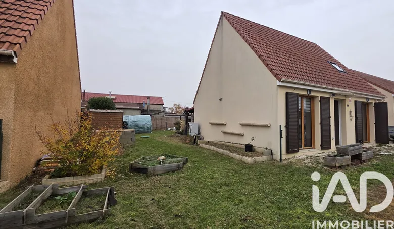Maison 4 pièces 85 m² · à Villenauxe-la-Grande · 85 m² · 165 000 €
