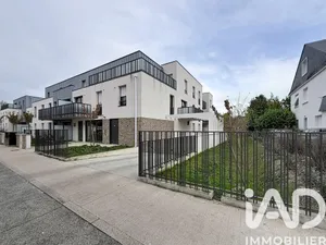 Apartment in Sautron (44880)