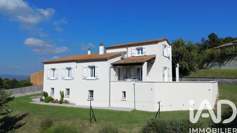 Maison 5 pièces 137 m² · à Saint-Vincent-de-Barrès · 137 m² · 357 000 €