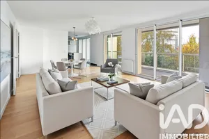 Apartment at Nantes (44200)