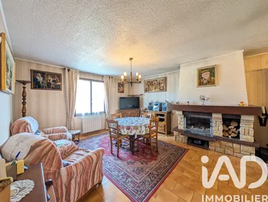 House in Mialet (24450)