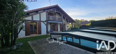 Maison traditionnelle à Sainte-Eulalie-en-Born (40200)