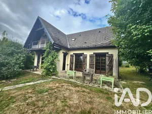 Detached house at Estissac (10190)