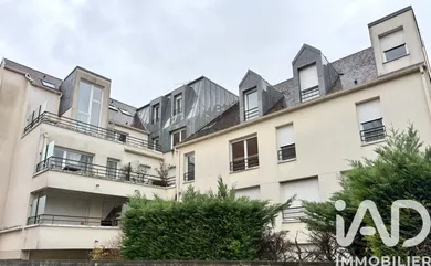 Apartment in Morangis (91420)