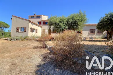 Traditional house at Brignoles (83170)