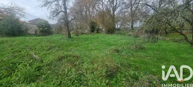 Terrain à Périgné (79170)